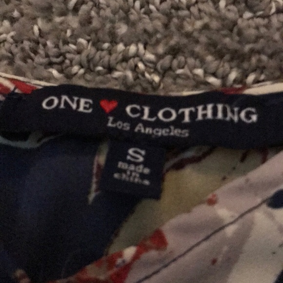 Tropical blouse - Picture 2 of 2